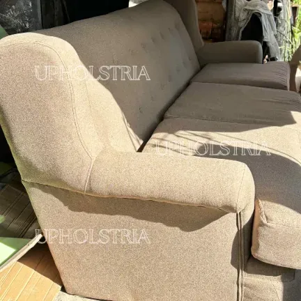 Brown Love Sofa (3 of 4)
