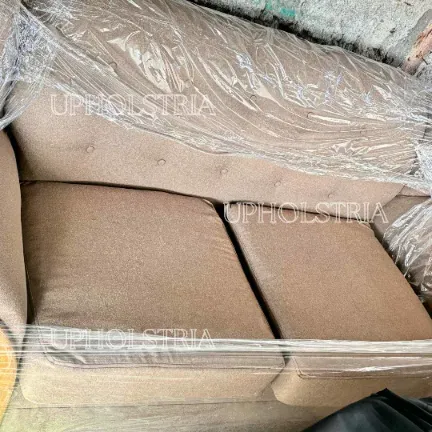 Brown Love Sofa (4 of 4)